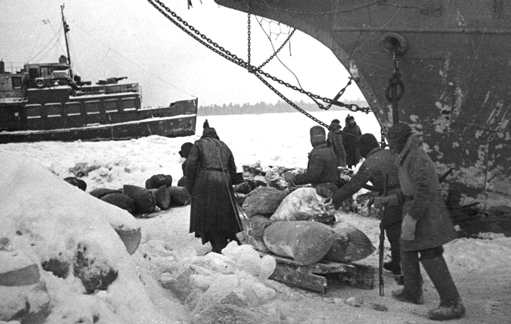 блокада ленинграда ладожское озеро